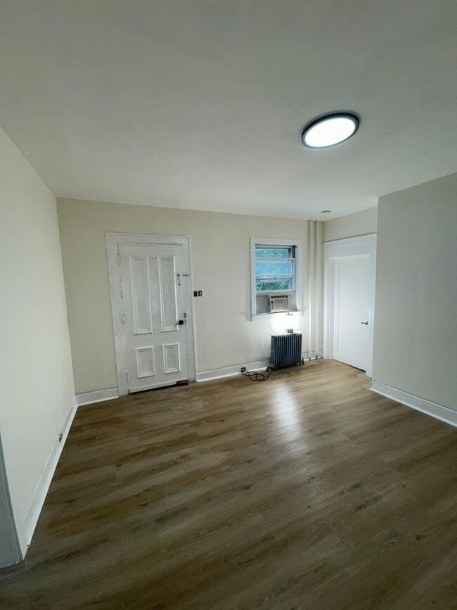 Building Photo - Michael Neuner LLC