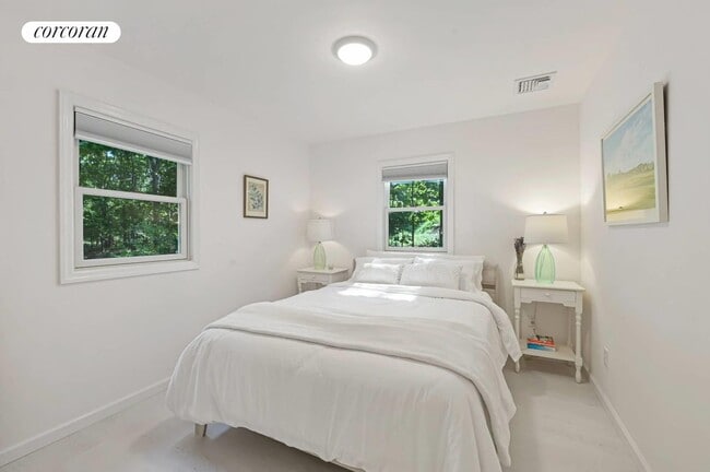 Foto del edificio - 22 Laurel Ln