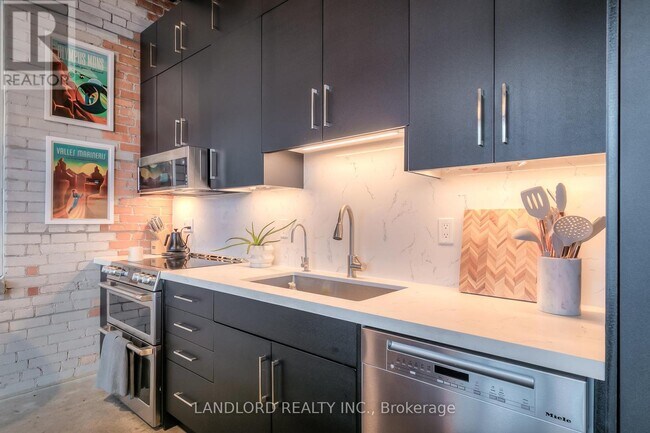 Photo du bâtiment - 68 Broadview Ave