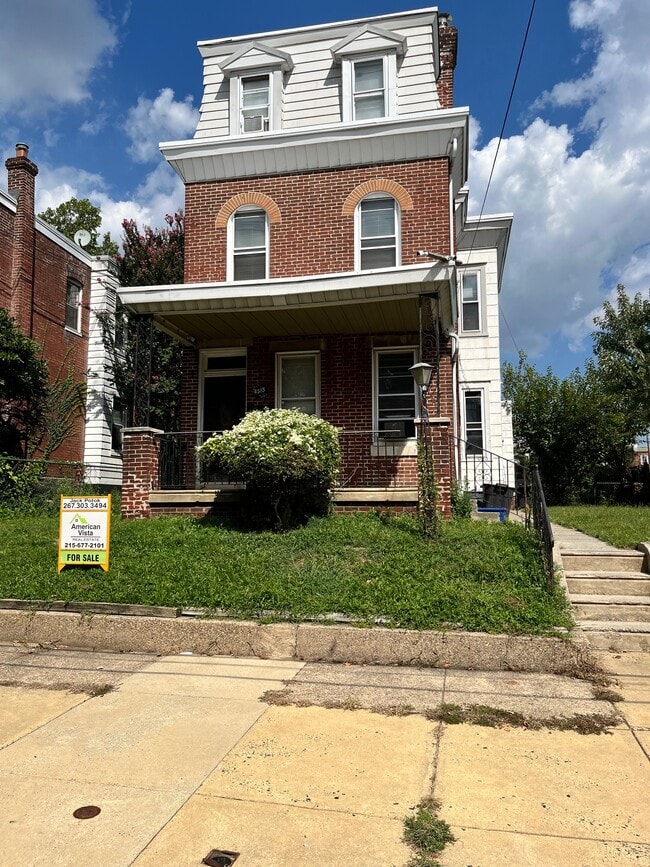 Building Photo - 4515 Comly St