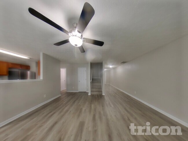 Building Photo - 597 Shadow Valley Ct