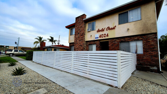 Building Photo - 4024 W. 135th St.