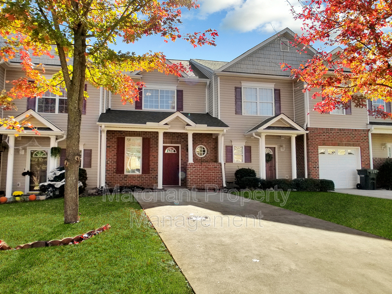 Primary Photo - 807 Chartwell Dr