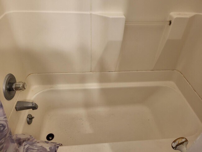 Building Photo - 116 West Jackson Street