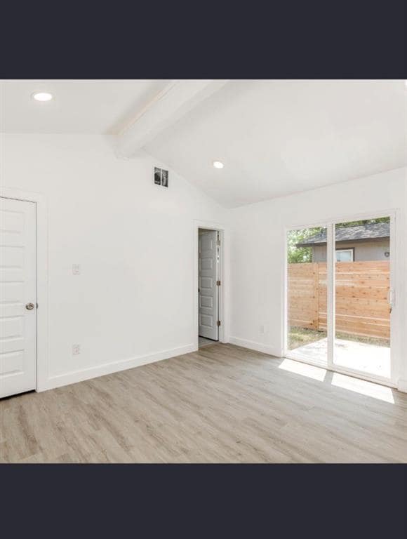 Foto del edificio - 3410 Lynridge Dr