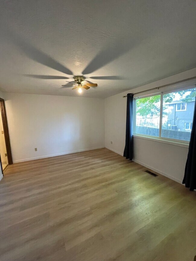 Foto del edificio - 2519 Hawkins St