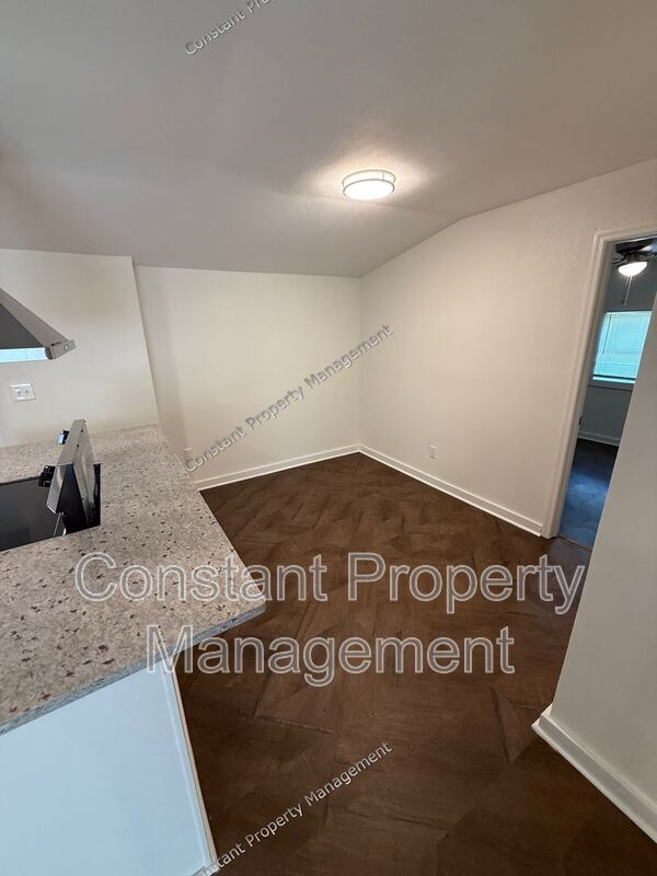 Foto del edificio - 4047 Pershing Ave