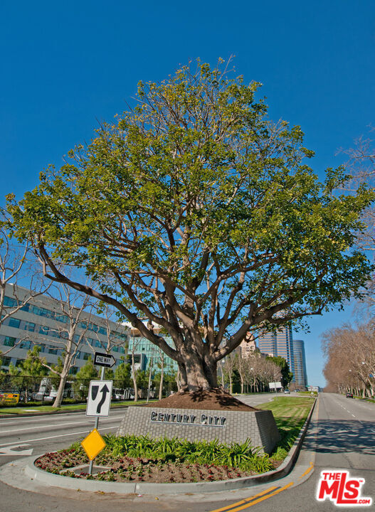 Foto del edificio - 2160 Century Park E