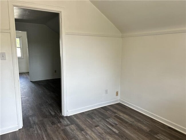 Building Photo - 119 Opal Blvd