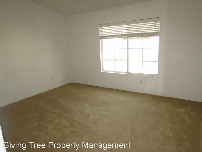 Foto del edificio - 12607 El Camino Real