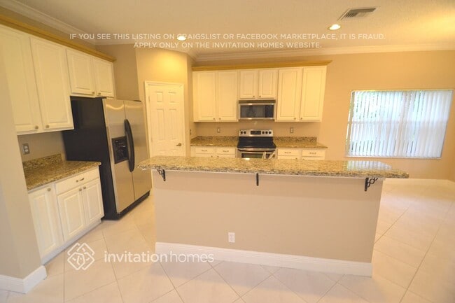 Foto del edificio - 3733 Old Lighthouse Cir