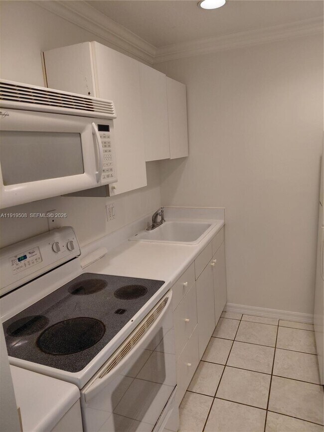 Foto del edificio - 731 Hummingbird Way