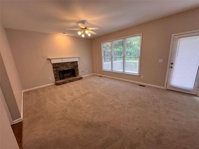 Foto del edificio - 3549 Morningwood Ct