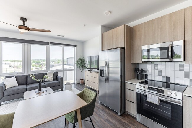 Building Photo - Anthem House