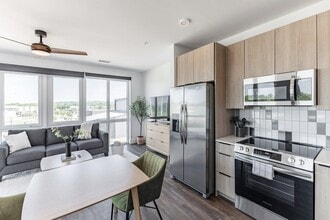 Building Photo - Anthem House