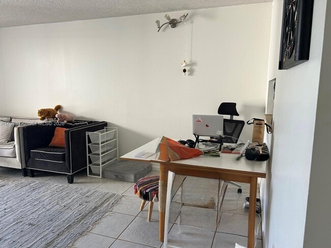 Building Photo - 8075 SW 107th Ave