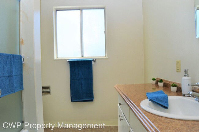 Foto del edificio - 2181 E 14th St
