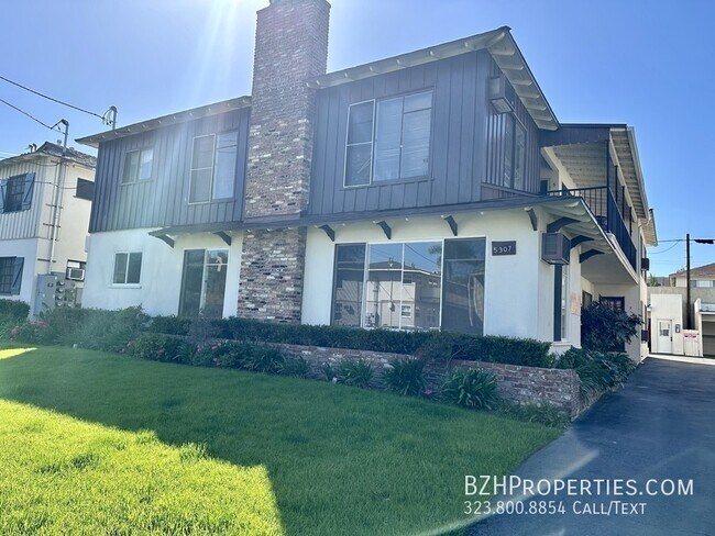 Foto del edificio - 5307 Vantage Ave