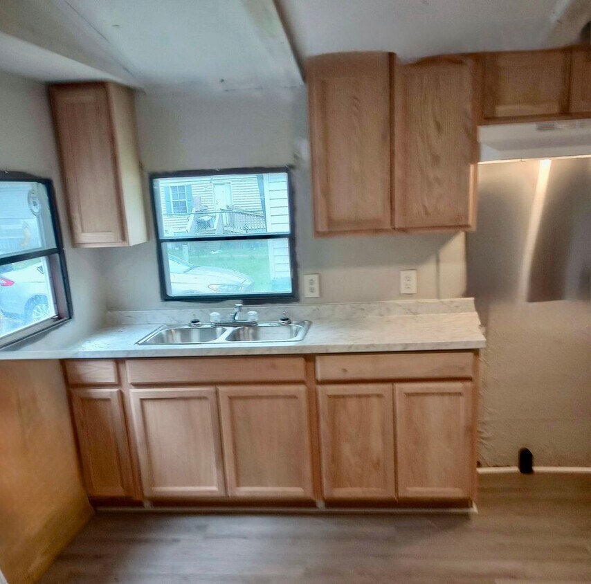 Foto del edificio - Spartanburg, 2 bedrooms, 1 bath. $800 a mo...