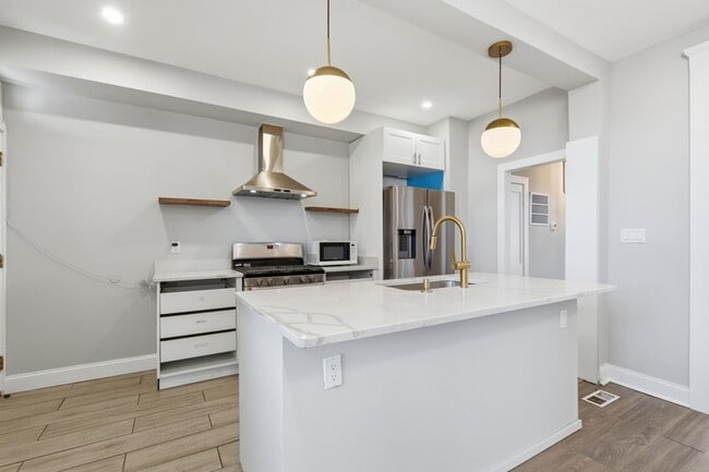 Foto del edificio - 1843 E 29th St