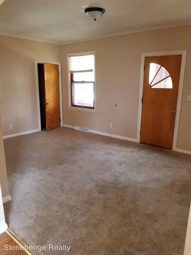 Building Photo - 3 br, 1 bath House - 1638 Wayne St.