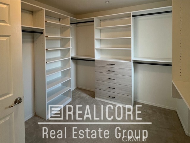Foto del edificio - 15806 Rock Point Ln