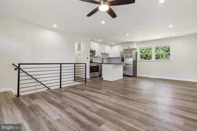 Building Photo - 15108 Calexico Ln