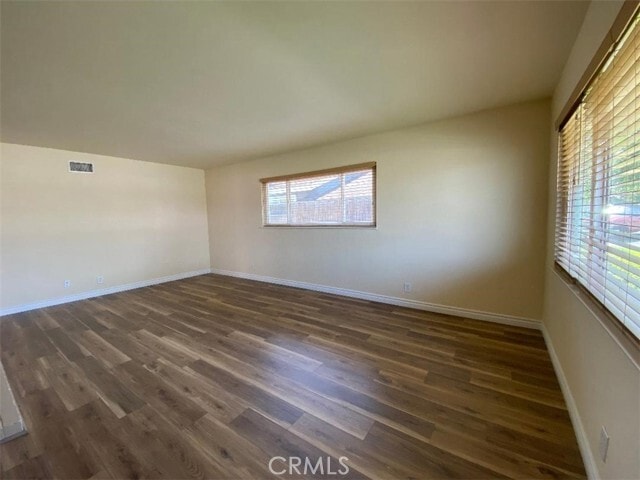 Building Photo - 3210 Nebraska Pl