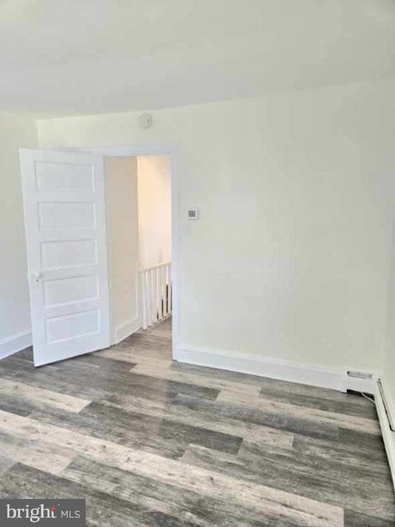 Foto del edificio - 825 Maple Ave