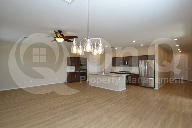 Foto del edificio - 2956 S Washington St