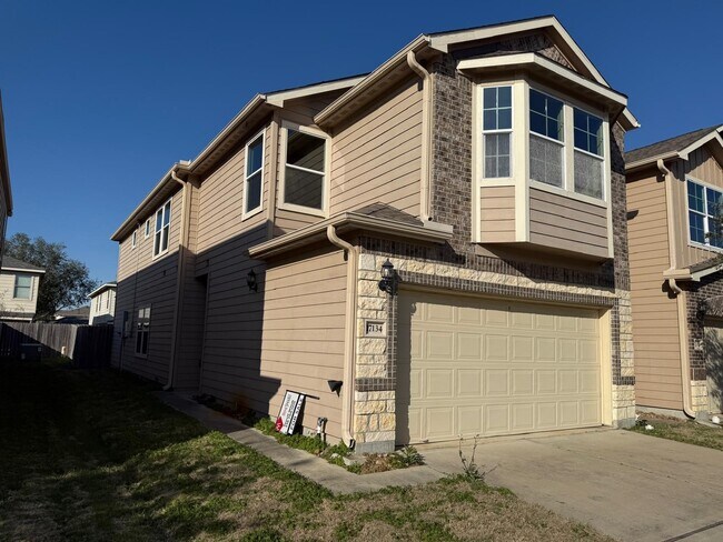 Building Photo - 17134 Wilthorne Gardens Ct
