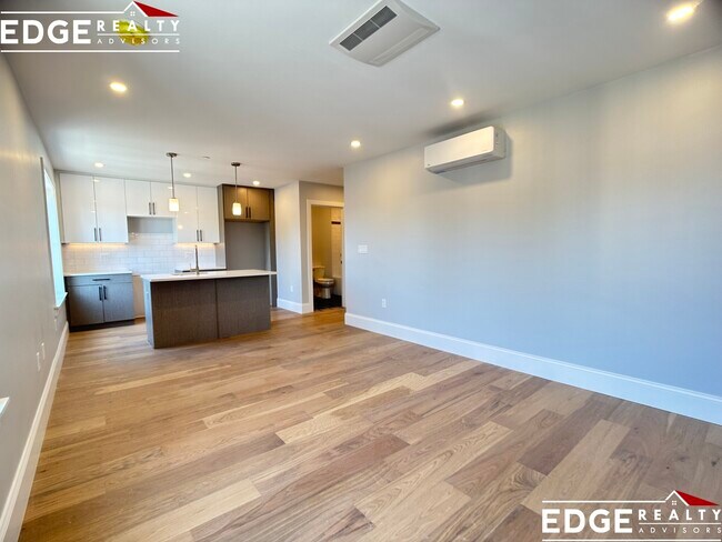 Foto del edificio - 360 Market St
