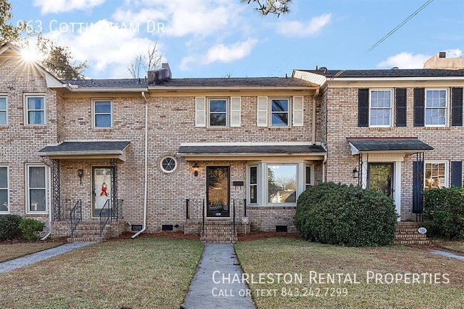 Photo - 963 Cottingham Dr Townhome