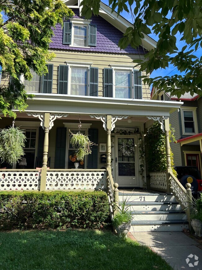 Apartments For Rent in Red Bank, NJ 8 Rentals