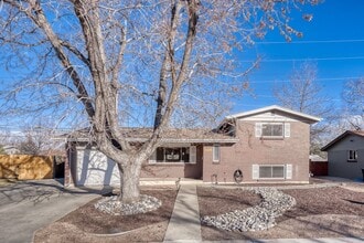 Building Photo - 6056 Simms St