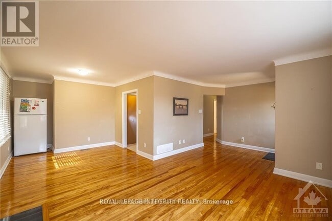 Photo du bâtiment - 147 Oakridge Blvd