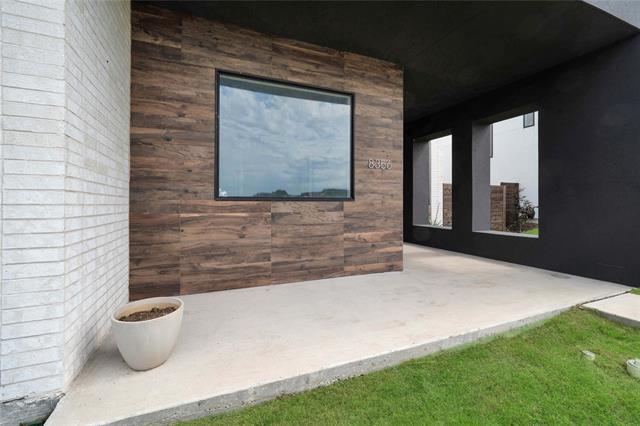 Building Photo - 8356 Fairview Dr