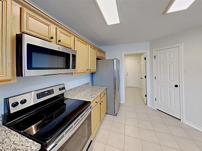 Building Photo - 15334 Sienna Oak Dr