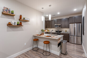 Icon Apartment Homes at Ferguson Farm photo'