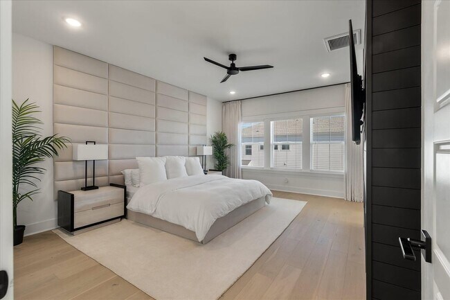 Foto del edificio - 1536 Asher Ave