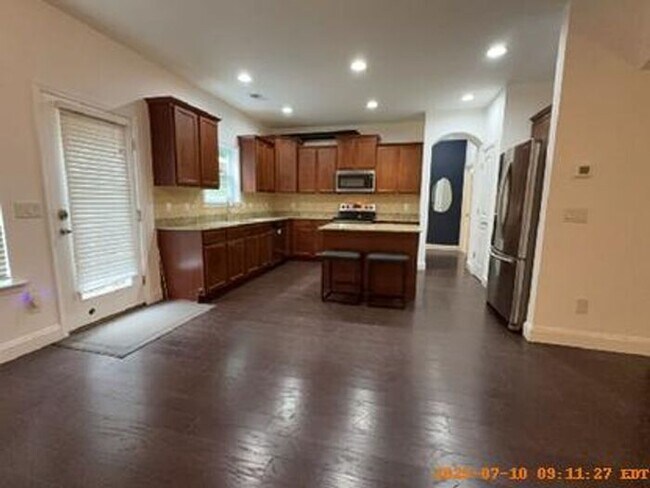 Foto del edificio - Lexington Living Oasis