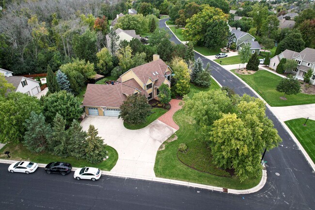 Foto del edificio - N53W16142 Waldens Pass