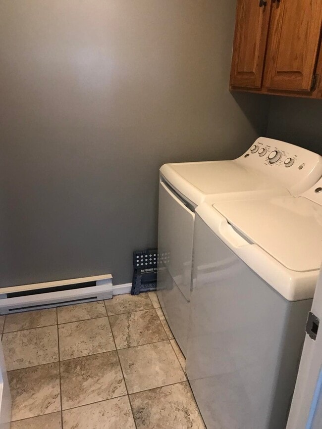 in unit washer/dryer - 83 Bellamy Woods