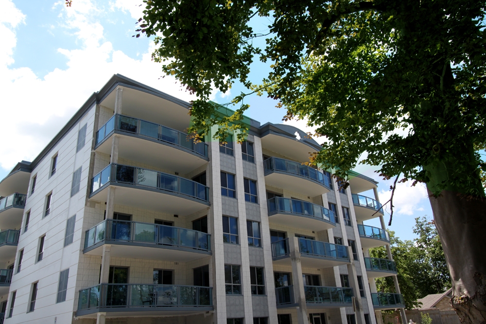 Primary Photo - Villa Park Place