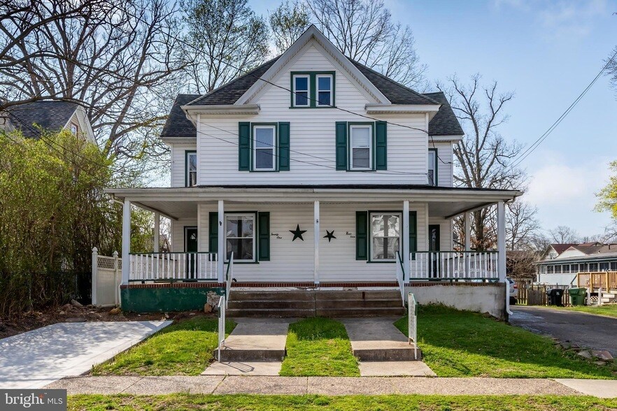 Photo - 21 Grandview Avenue Unit