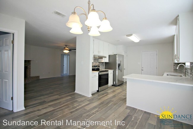Building Photo - 3 br, 2 bath House - 480 Managua Way