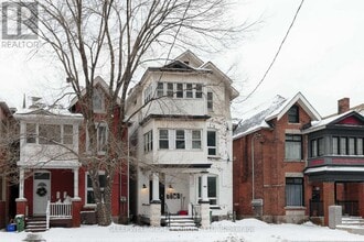 Building Photo - 275 Bronson Ave