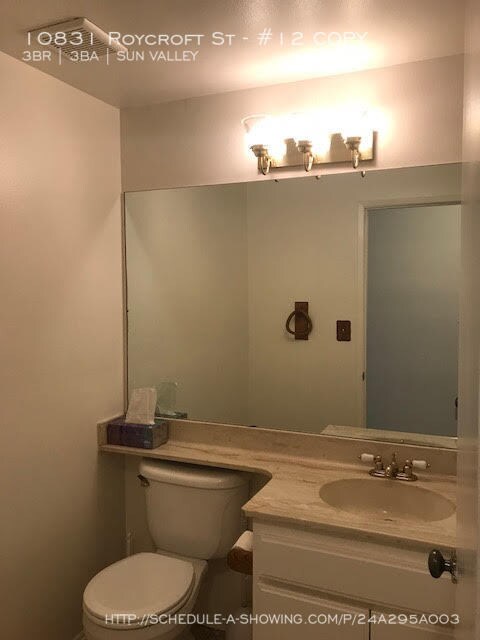 Foto del edificio - 10831 Roycroft St