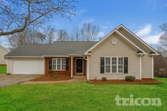 Building Photo - 6812 Rangecrest Rd