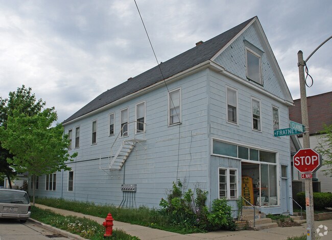 Building Photo - 800 E Clarke St